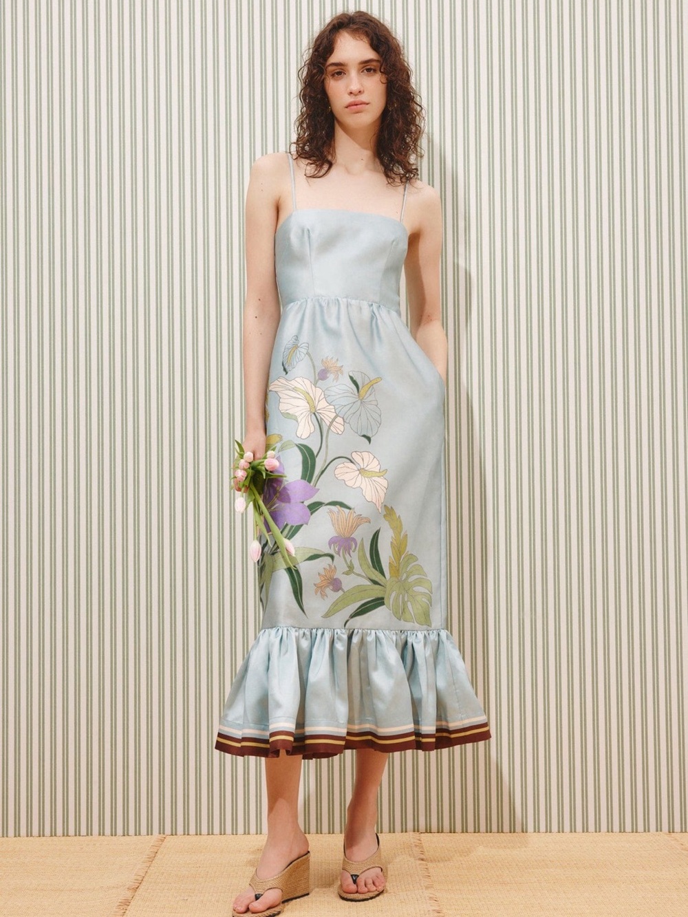 ALEMAIS Alfie Midi Dress Sleeveless Light Blue Floral Midi Dress, US2 4 6 8 - Picture 8 of 8